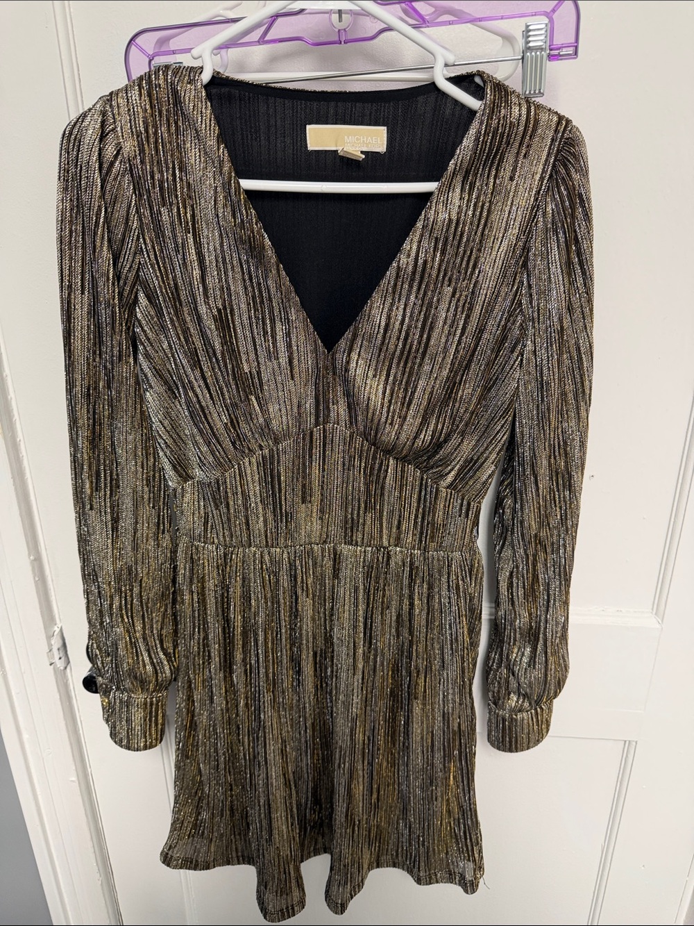 Michael Kors Metallic Gold and Black Pleated V-Neck Long Sleeve Dress